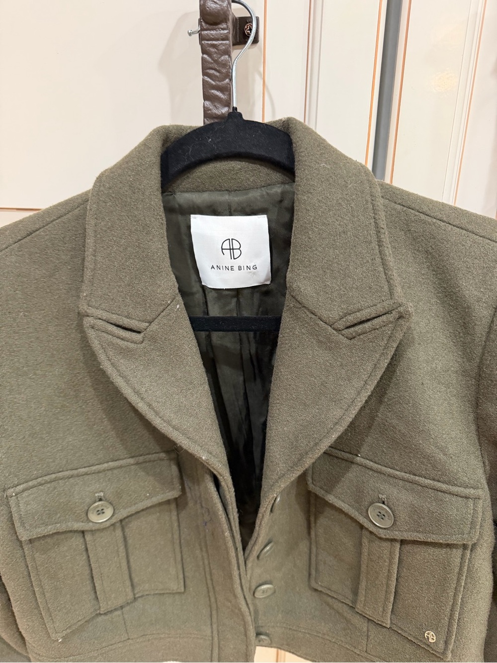 ANINE BING Dallas Cropped Military-Style Wool Blend Jacket in Olive - Picture 9 of 11